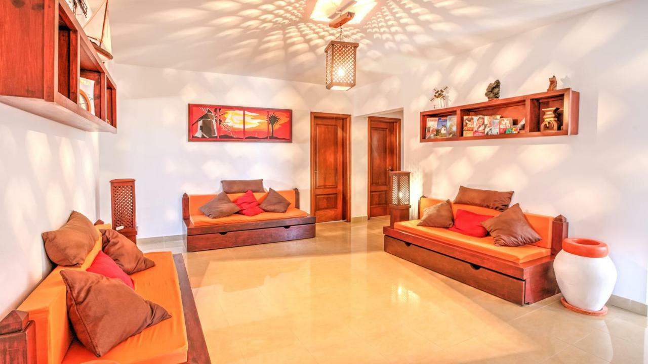 Villa La Senda Del Majorero Antigua  Exteriör bild